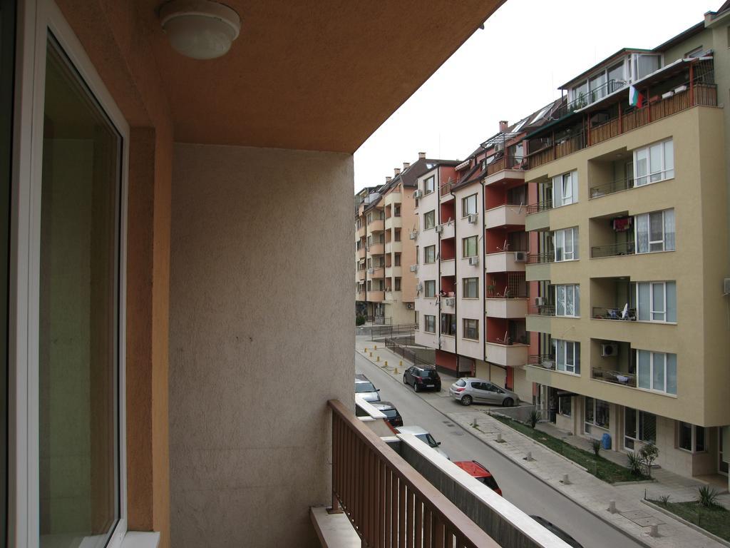 Block 531 Aparthouse Block 533 Sofia Room photo